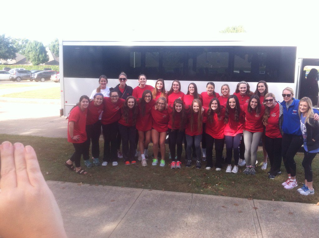 JJPearceVB's tweet photo. Let's Go Mustangs! #roadTrip    #Buc-cees On their way to Huntsville @SHSU to play The Woodlands. #rematch
🚌🇺🇸🐴 https://t.co/KjYxo5QHg1