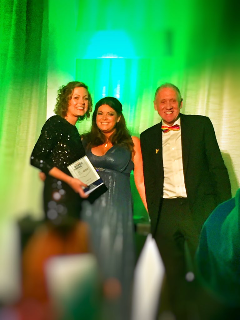 FantasticAndy's tweet photo. #winner #EBA2015 @fantasticmedia @swillis123 https://t.co/DxiW37vFS0