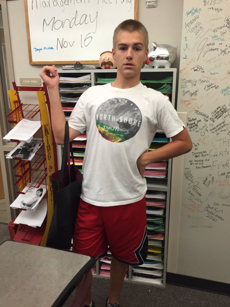joesjumpingbean's tweet photo. Gettin real sophisticated today #salsa #sassy #hayden https://t.co/psNDVnZ0HF