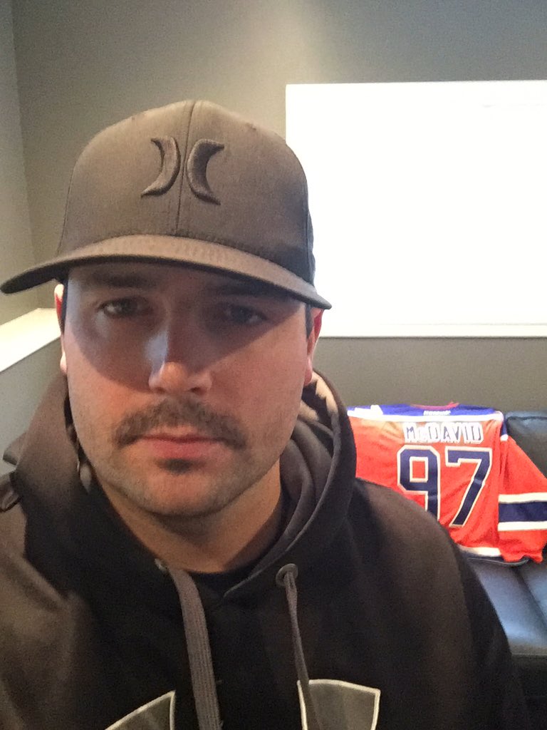 TSimard93's tweet photo. @BauerHockey #ownthemo https://t.co/3kpjSMtikR
