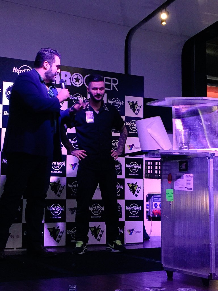CreativeBar's tweet photo. Felicidades Fabio Rodrigues! Ganador Barcelona #BAROCKER2015. Ready for @hrclisbon! https://t.co/Y2psHuKfp8