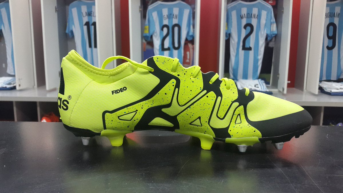 Argentina's tweet photo. #Eliminatorias ¡Gástenlos en el clásico, idolos! https://t.co/R5XdPkJ3gq
