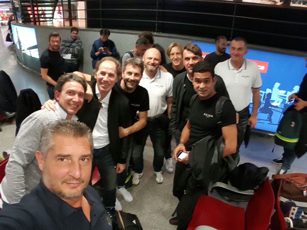 Cina stiamo arrivando!!!!!!🔴⚫️🔴⚫️🔴⚫️🔴