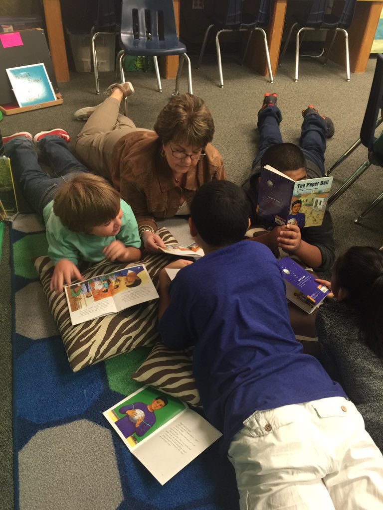 teachbevj's tweet photo. Learning and having fun @PhillipsKISD #IMMERSION#tlap https://t.co/inVmvQTLUW