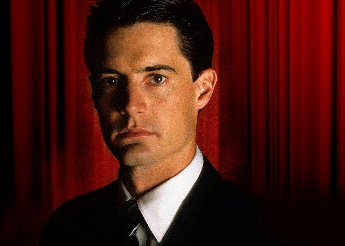 Slate's tweet photo. TV audiences weren’t ready for the weird, wonderful world-building of Twin Peaks. https://t.co/Gn76r54LBw https://t.co/GT0cGNVOs8