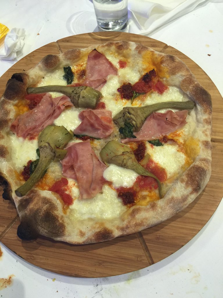 Impish_Delights's tweet photo. "@AldoZilli: Pizza judging #Done @pizzapastauk  #papaawards #stuffed https://t.co/mQ9oM7aKcb" wow this looks amazing!