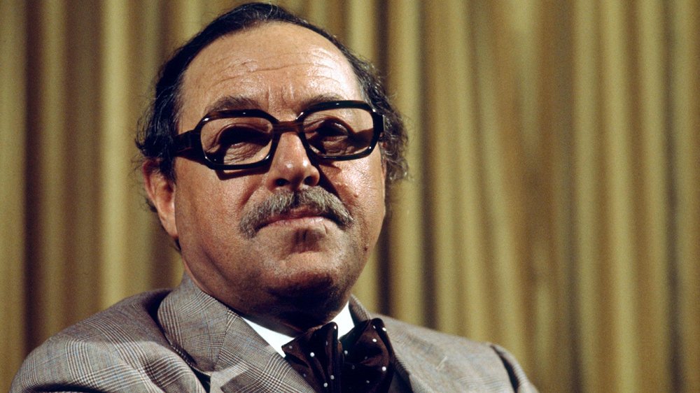 Variety's tweet photo. Tennessee Williams movie in the works at @broadgreen https://t.co/9hf3BcAq1t https://t.co/oa4VBQb6qq
