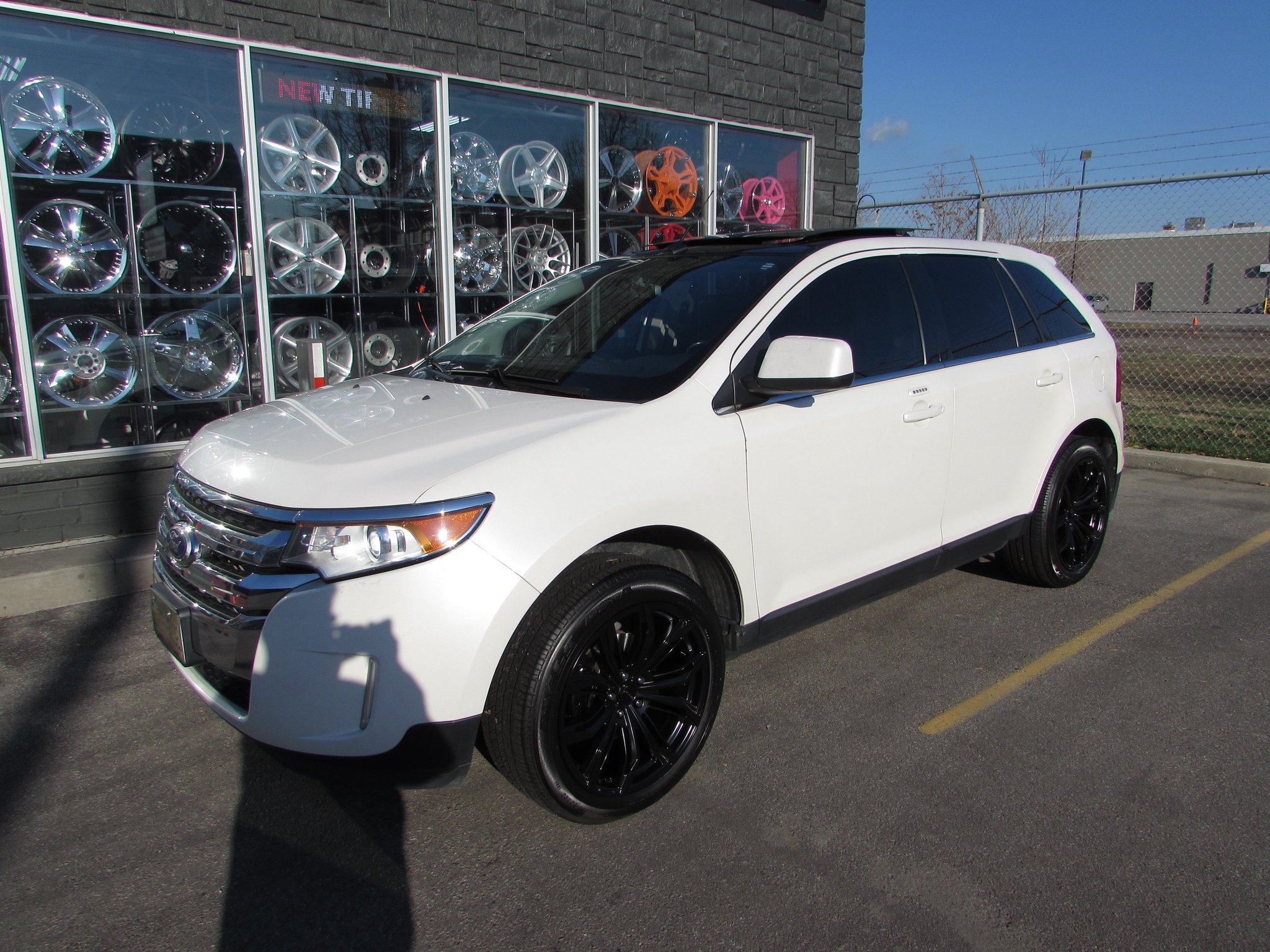 Ford Edge 24 Inch Rims Ford Edge White With Black Rims