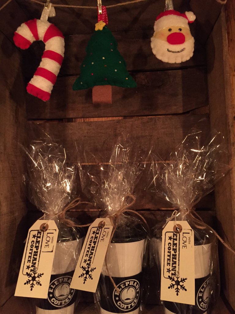 ElephantCoffee1's tweet photo. It's beginning to look a lot like Christmas!!!!!! #novemberfestivities #SANTAAAAAAA https://t.co/g1sk71Rm80