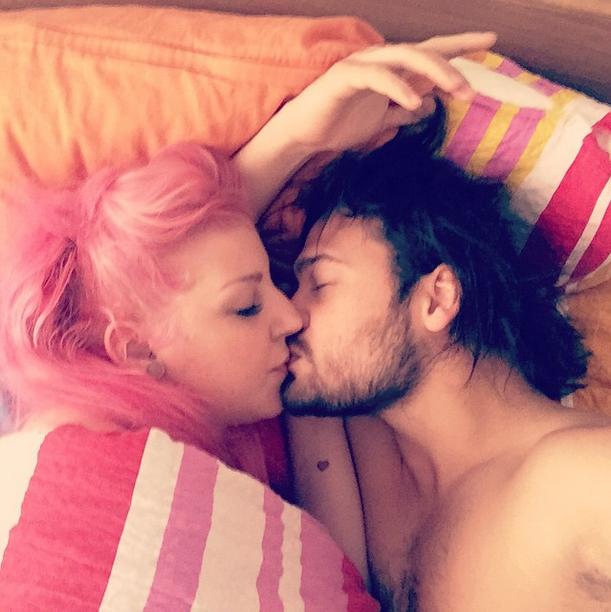 SarahbBock's tweet photo. Hihi die beiden sollen ihn echt ein paar sein marcel und paula oki https://t.co/bWRrG56siE