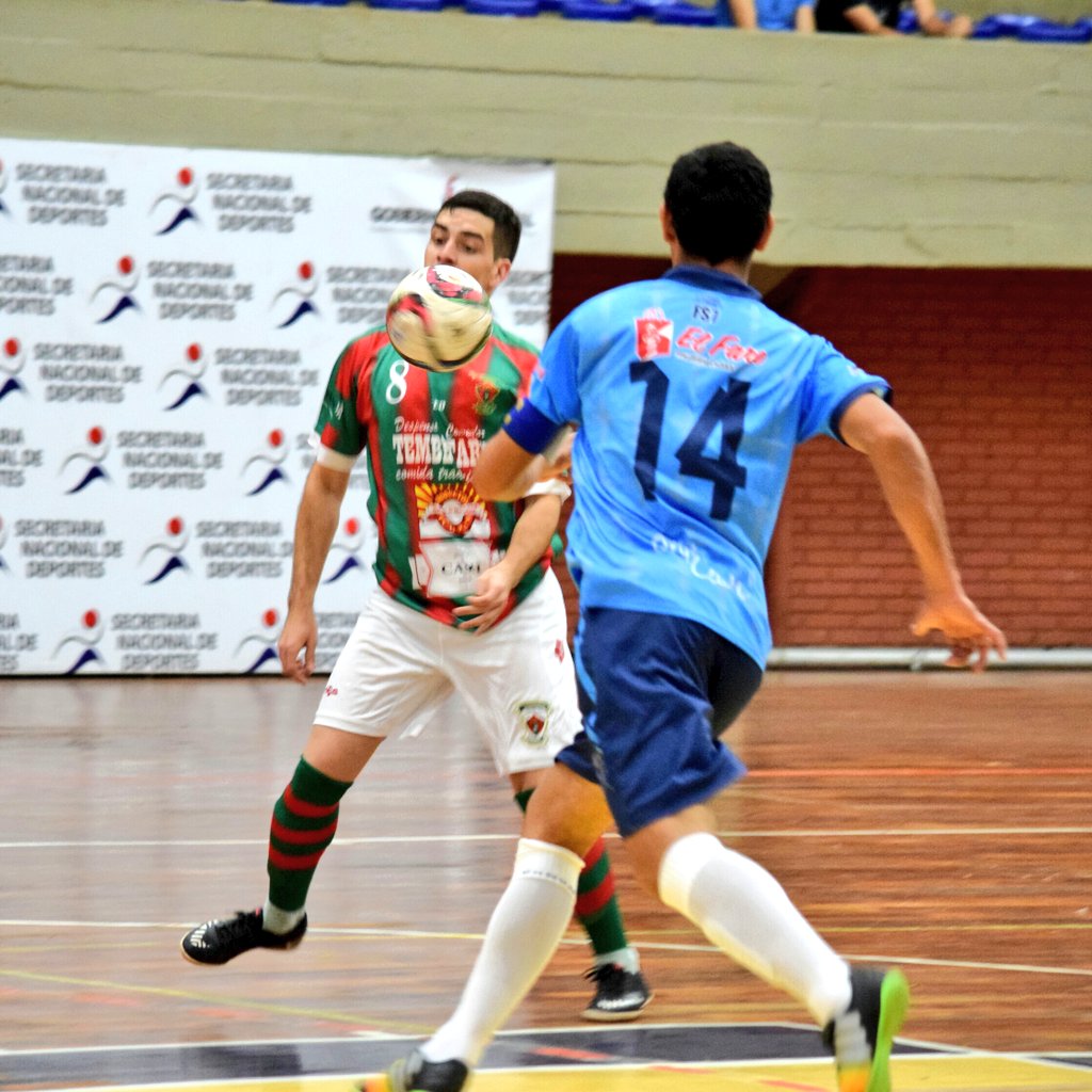 adostoquespy's tweet photo. Primera | Gol para Salesianito: Ricardo Martínez.
#FutsalFIFA #FutsalCrece #ADTpy https://t.co/YvBaLGeqlu