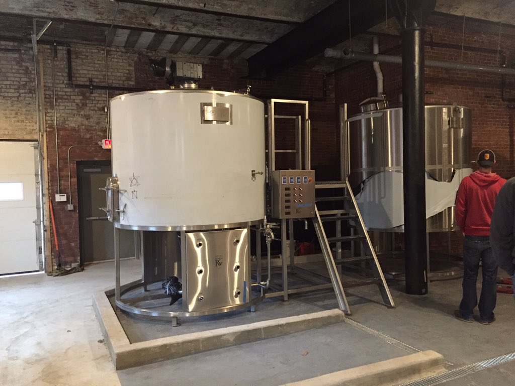PlatformBeerco's tweet photo. #BrewHouse in! https://t.co/B0JSTUce3d