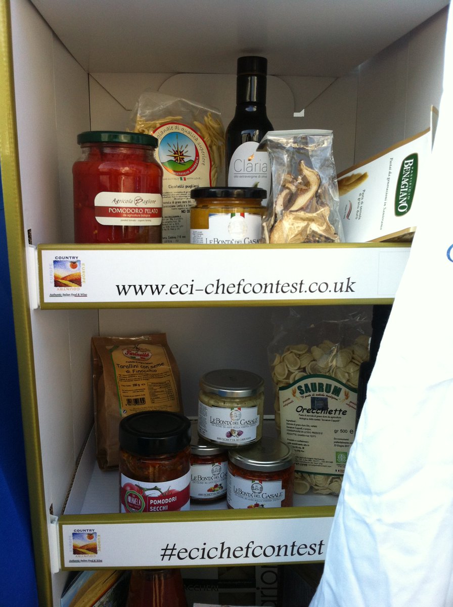 robertalmatelli's tweet photo. Excellent Italian products inLondon @Dispacsrl @LondonFoodLink @discoverypuglia #ItalianFood #Puglia #ecichefcontest https://t.co/OfJTWJKUrQ