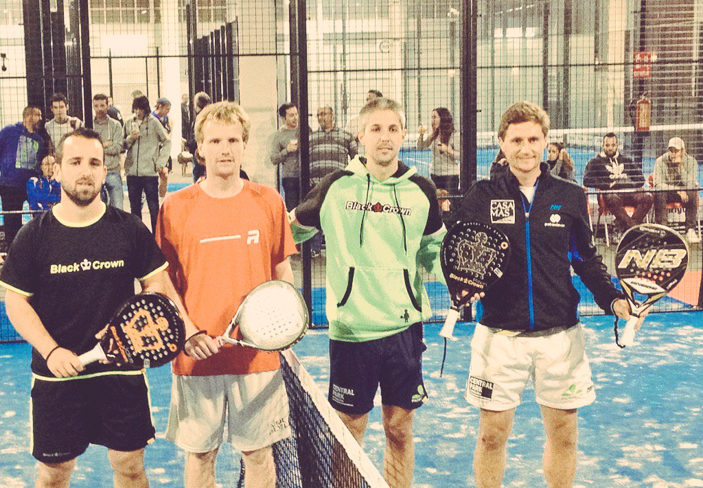 adrianbiglieri's tweet photo. Muy divertido el partido de exhibición del pasado domingo de #PadelCPI @luquemzs @jordiju10 @EnricSanmarti https://t.co/dJYnRb9kqt