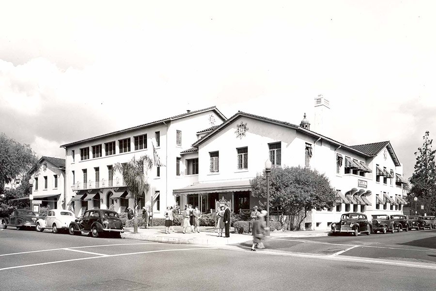 archpaper's tweet photo. A pair of historic buildings by architect Julia Morgan await reuse in LA https://t.co/jAA9Vn21Cy https://t.co/vi6NHbfiJa
