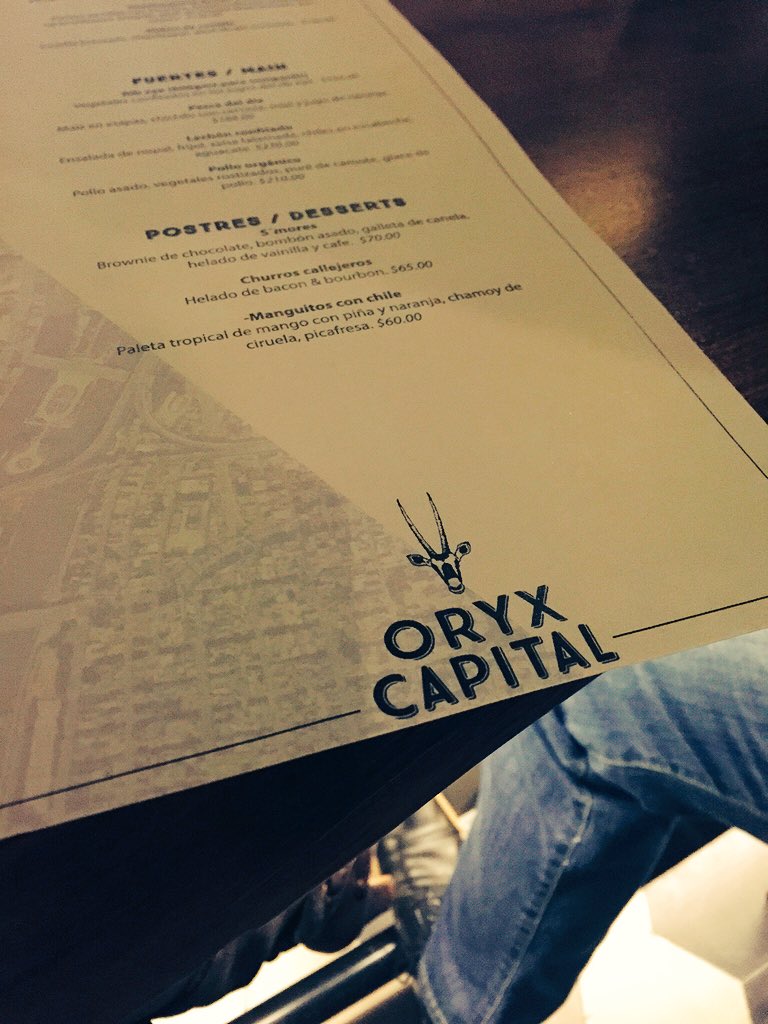 BAJATOURIST1's tweet photo. Visiting the new kid in town, chic industrial, nice ambiance... didn't try the food...@OryxCapital TIJUANA https://t.co/HFvKfrQkYr