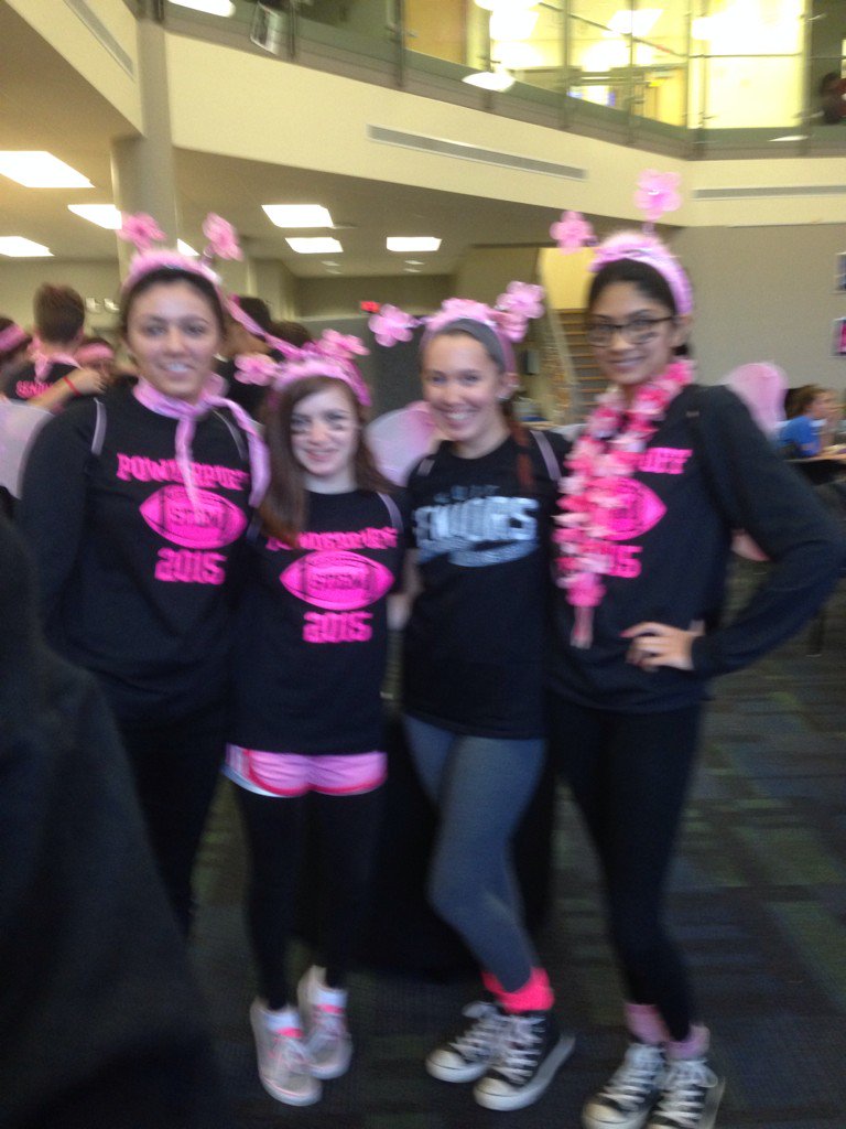leahcaggiano623's tweet photo. Senior cheer coaches want to see the seniors FLY to victory tonight #stemhoco2k15 #pinkandblack https://t.co/aIOls2sG6K