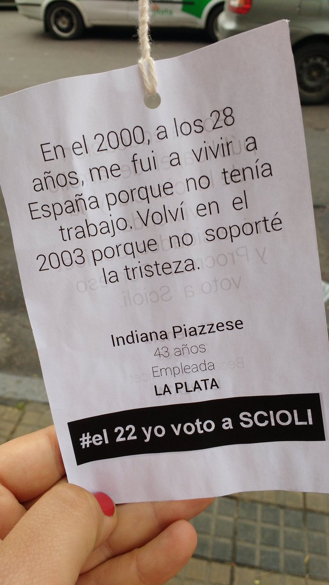 CelesMassera's tweet photo. Porque No Hay Nada Más Lindo Que Llegar A Tu Casa #ScioliPresidente Beneficiarios Autoconvocados @ProcrearGob #LP https://t.co/igFrRxaduO