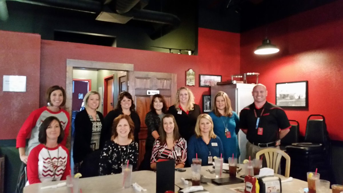 collinspartyof5's tweet photo. SWMAESP Sub D collaboration meeting. We are committed to life long learning and student success. #adminfriends https://t.co/Iac5exsVK6