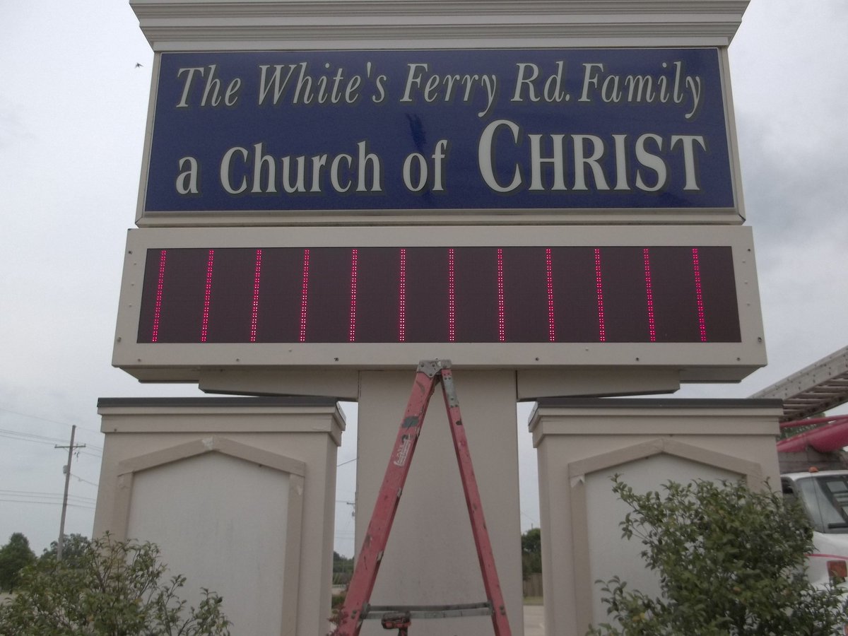 AgnewSigns's tweet photo. @WFRChurch has a new look! #signage https://t.co/9058SAoLpN