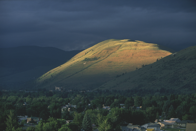FVLT_Montana's tweet photo. #tbt 20 yrs ago this month, Missoula Co. united to pass the '96 #OpenSpace Bond and forever protected #MountJumbo https://t.co/Isk958m4Pc