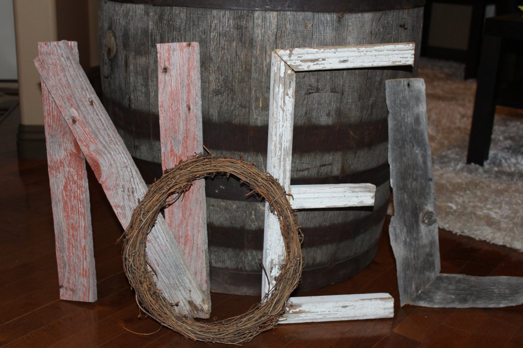 thirdandclover's tweet image. Tis’ the Season thirdandclover.com/2015/11/12/tis…