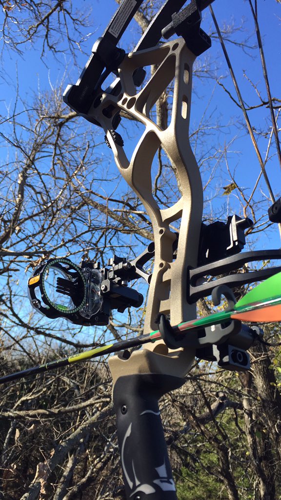 SticksNLimbs's tweet image. Love the Trophy Ridge React Pro sight! #ReactPro #beararchery #TrophyRidge