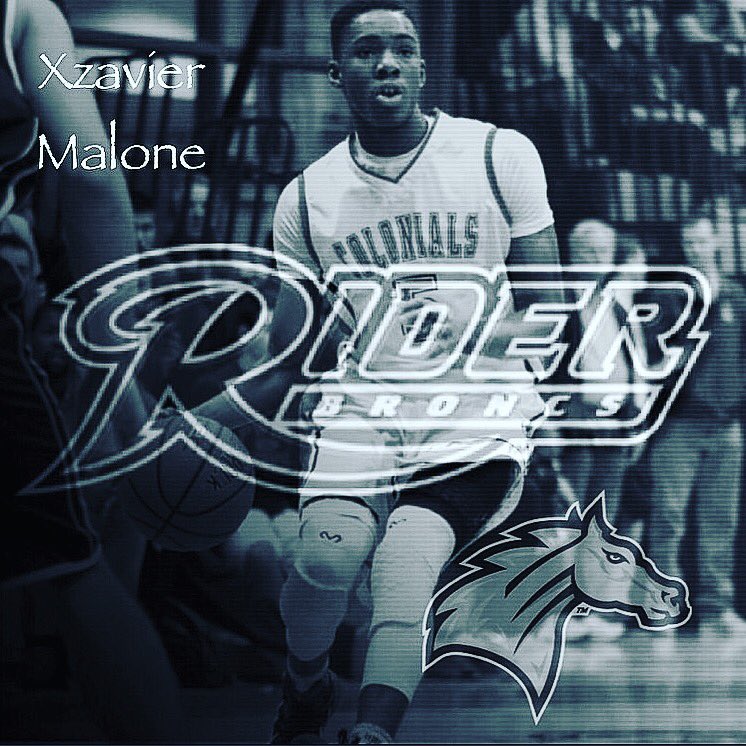 RiderMBB's tweet photo. Sign... Sealed... Delivered... He ours! Congrats and welcome to #BroncNation @Rated20X! #FutureBronc 🐴🏀 https://t.co/XsN1bP6WIl