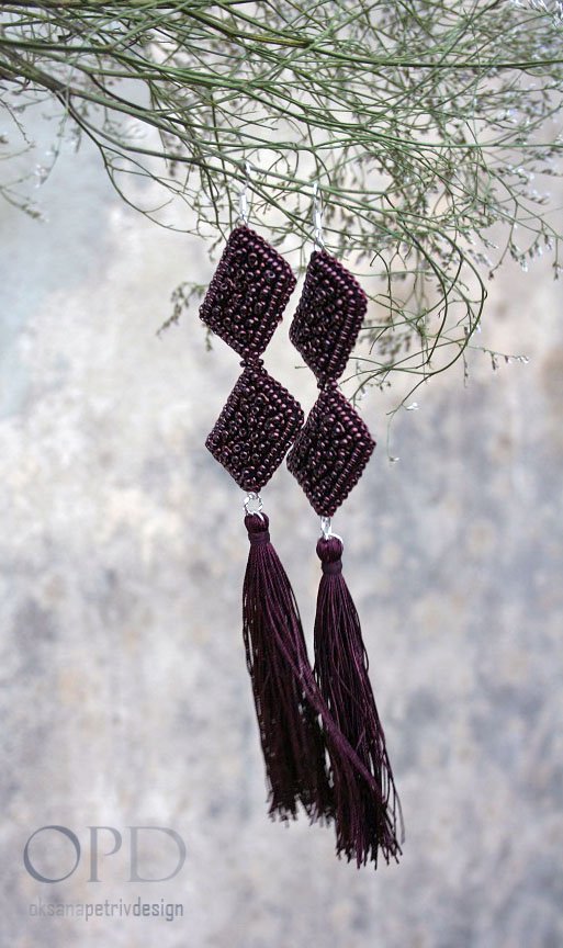 Long Beaded tassel earrings Burgundy 
etsy.com/listing/255855…