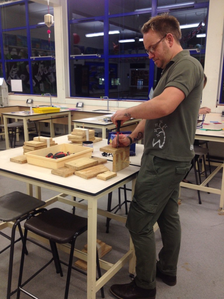 MrsCLKerridge's tweet photo. Ready to make some bird boxes in Lab 3 @woodlawcarvings #NMSopenevening https://t.co/6JEQxdhwYm