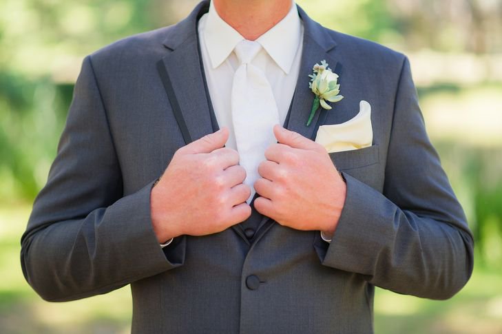 lnspiredWedding's tweet photo. Natural Succulent and White Rose Boutonniere https://t.co/AJ1swZz5l5 https://t.co/56hcoVIDTf