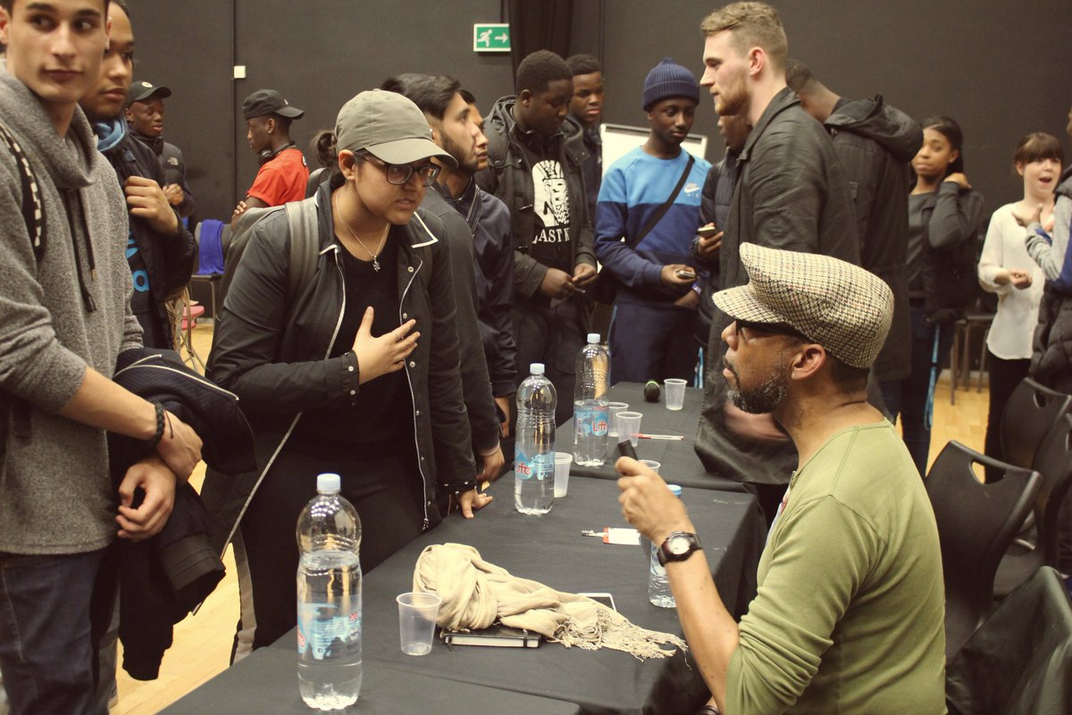 LSCExpressArts's tweet photo. Great having @SBTVonline @linkuptv and other industry reps in to chat to @LSCExpressArts music trainees for #M2B2015 https://t.co/PXhW18yx7E