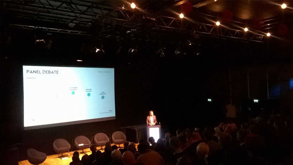 johannesriber's tweet photo. A refreshing and very good lecture by @Kristian_Jensen #Matchpoints2015 on the #Arctic. Lets get Obama to Greenland https://t.co/5e5fF4fG1o