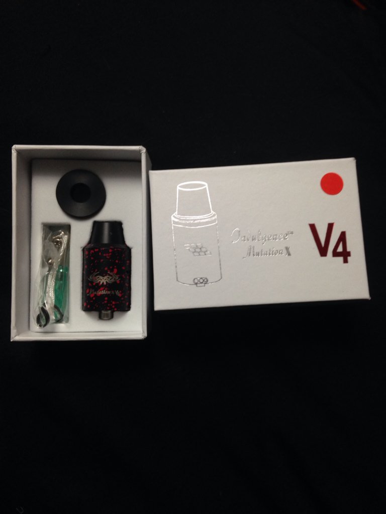 INFAMOUSVITO's tweet image. Newest pickup indulgence mutation x v4 black and red #vaping #mutationx