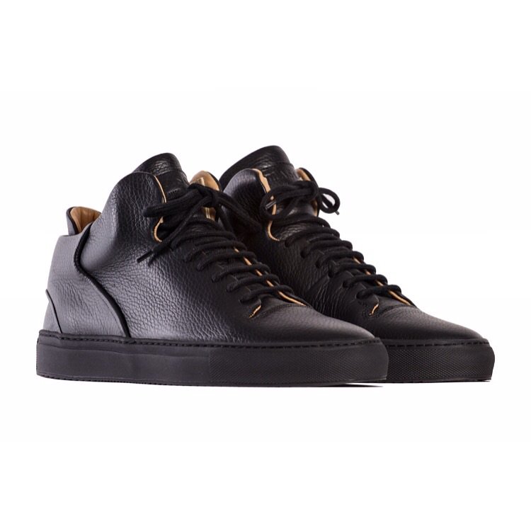 The all black Paloma Mid is now available via MASONGARMENTS.com #masongarments