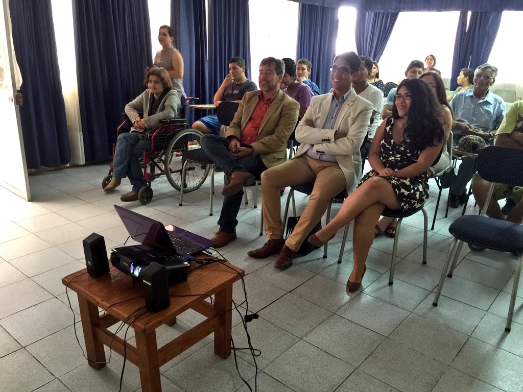 SenameArica's tweet photo. Junto a @corfal_arica, Programa de reinserción recuperando espacios públicos de #Arica @sename_gobierno https://t.co/TbSwMSCvoa