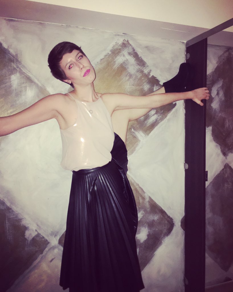 MandyGiltjes's tweet photo. Beautiful #fashion #blogger #model @MorleyBecca at @ALONESTAR1 album launch at #embargo https://t.co/CSfyWcF0qM
