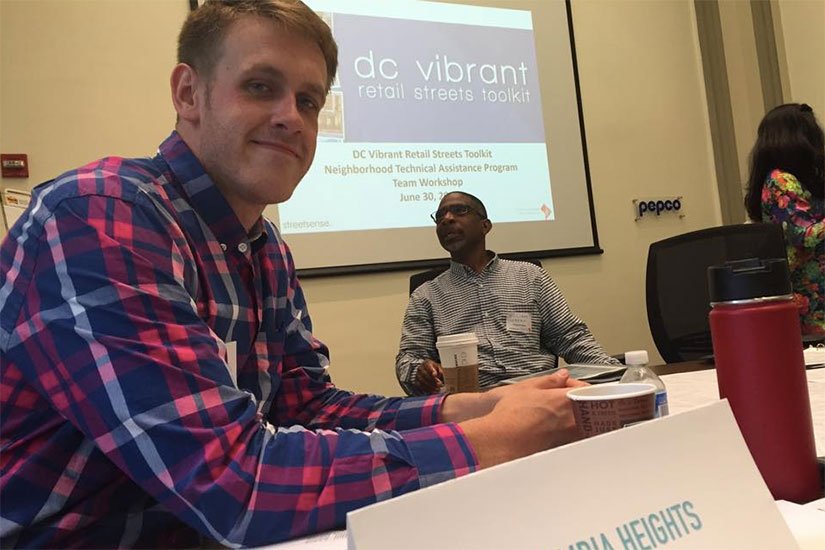 borderstan's tweet image. Columbia Heights ANC commissioner @CoHiPat to resign, focus on business borderstan.com/2015/11/12/col…