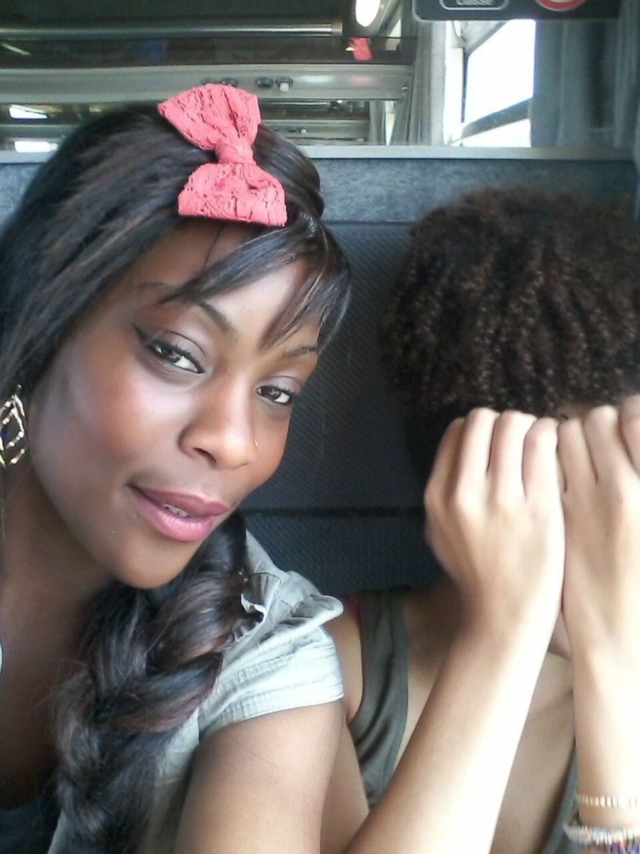 SimsiiaAlyson's tweet photo. Moi et ? https://t.co/gQNXAx7Adt