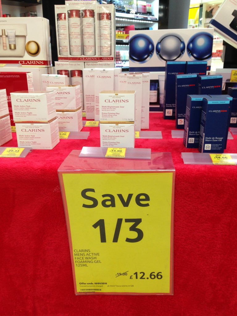 CharrCox's tweet photo. Save 1/3 on all Clarins cosmetics  at Tesco Dudley @CornsJacqui @BeautyWrldSkool https://t.co/UEco6qJyaZ