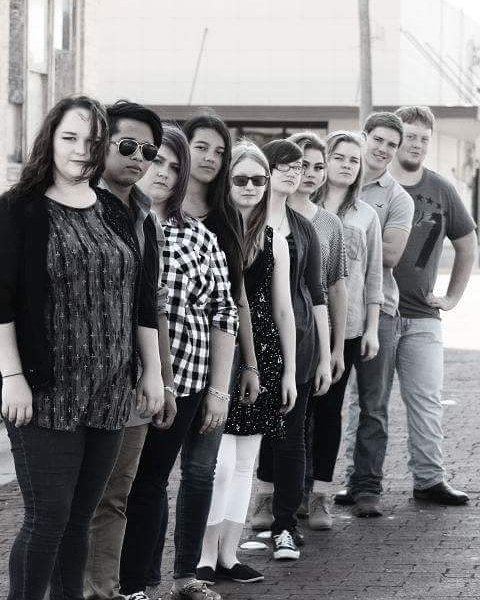 TylerForce5's tweet photo. So thankful for these people. #worshipteam #myfamily #fam #828Worship #loversofjesus #wereaband  #EFthanksgiveaway https://t.co/CeKPLgMLP6