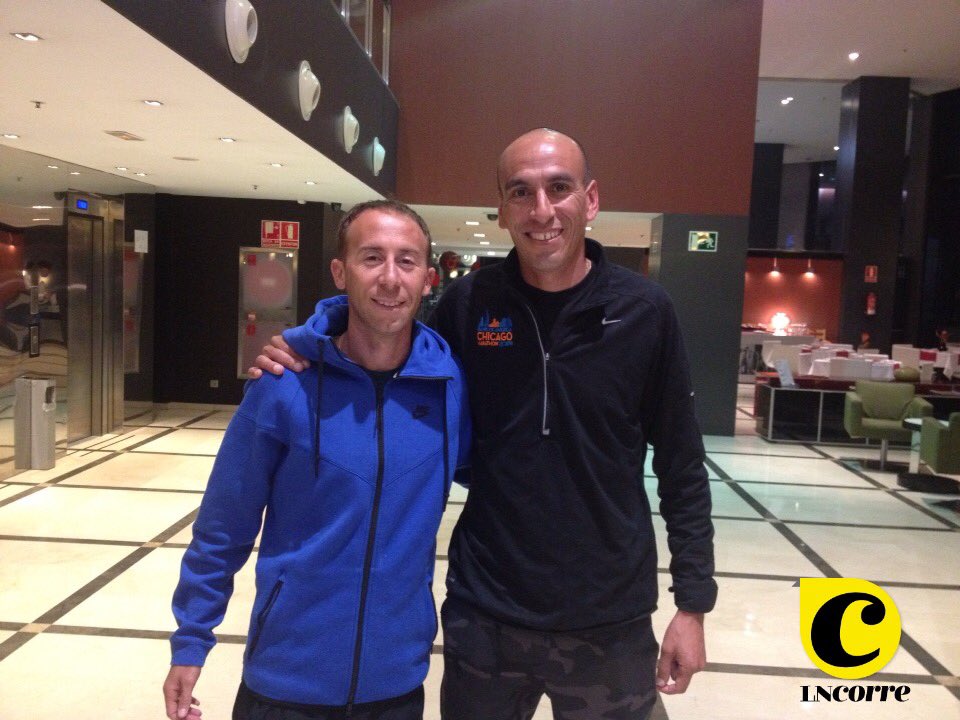 asadopasado's tweet photo. Con la fe intacta, @M_mastromarinoo y su entrenador @LeonardoMalgor llegaron a Valencia. #ValenciaEsRunning https://t.co/3597L8OMX6