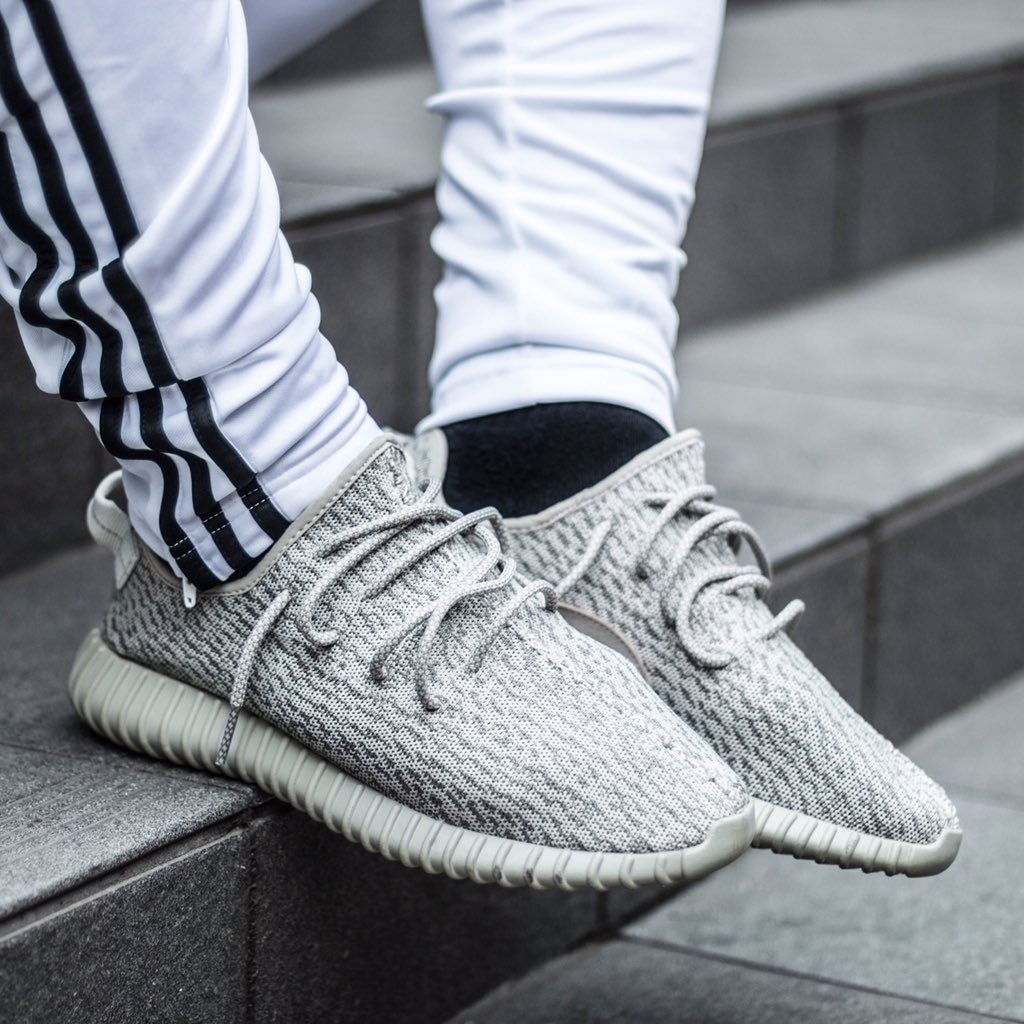 adidas yeezy boost 350 moonrock on feet