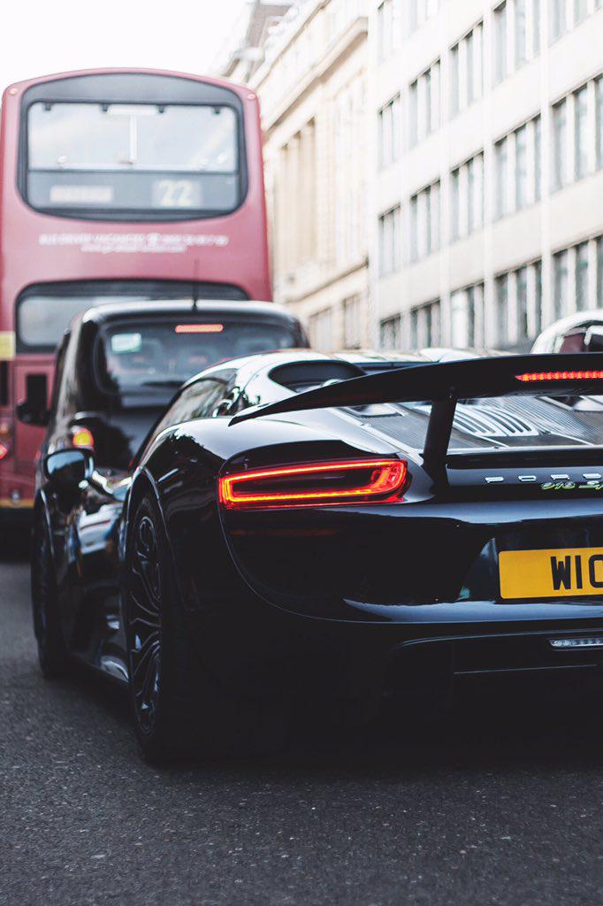 AcquireGarms's tweet photo. That rear end... https://t.co/tToxliDF27