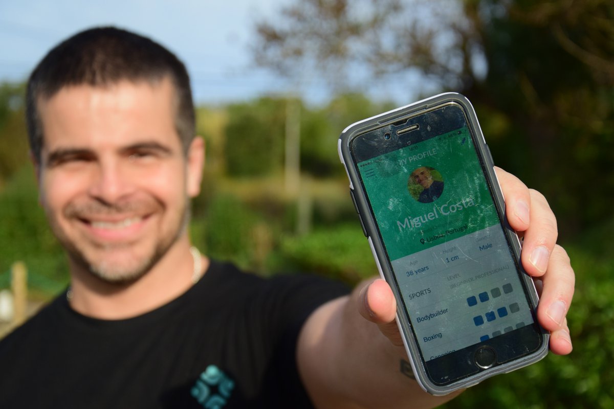 BuddyForSports's tweet image. Partilhamos o photoshoot do @miguelcosta13 como #Embaixador do @BuddyForSports: bit.ly/1ks28PX
#BeABuddy