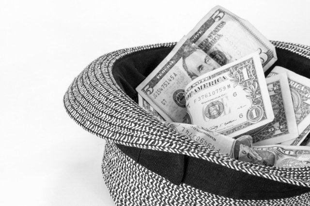 SullivanLaw's tweet image. Crowdfunding – What You Need To Know hubs.ly/H01pm120 by @SullivanLaw