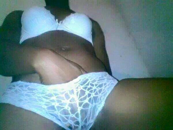 NudesZed's tweet photo. Help me plz. https://t.co/sJtAvJJs5K