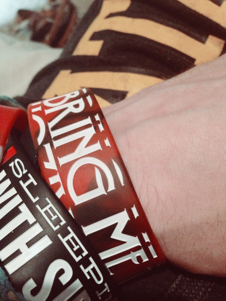 Stevoptweets's tweet photo. Was given this bmth bracelet last night, thank you.<3 https://t.co/CGkGDglKOl