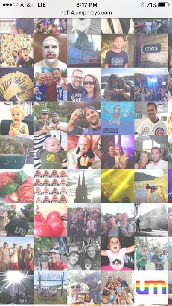 QuinnDoinThings's tweet photo. @minirobby is that you in the middle? #hof14 https://t.co/LiObdE2DKU