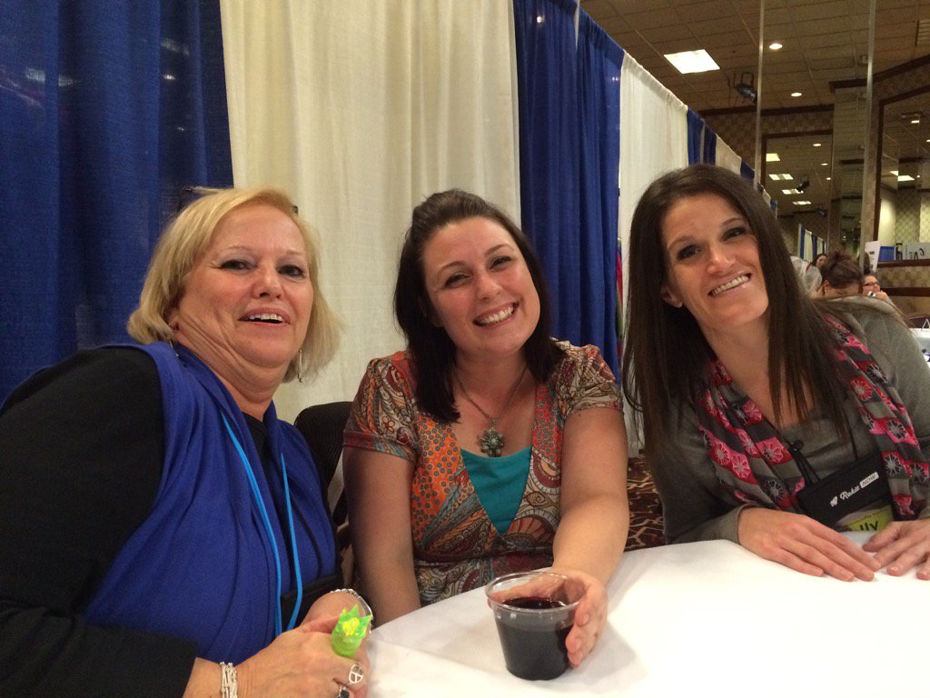 AptDynamics's tweet photo. #mfbsconf #aptdynamics is in the house! https://t.co/owWvPaX4VA